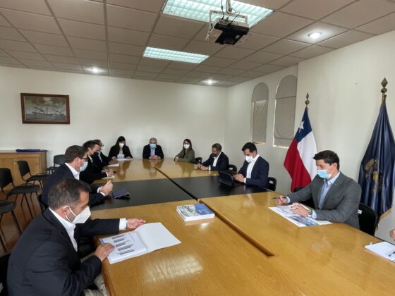  Cámara Chilena de la Construcción y autoridades regionales acuerdan agilizar soluciones en pro de la reactivación