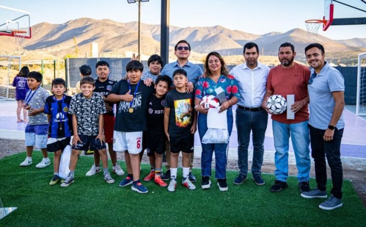 Illapel: La comunidad de Villa Renacer inaugura nuevo espacio deportivo