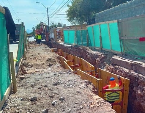 Ovalle: Aguas del Valle, Más de un 45% de avance presentan obras de renovación de redes en la ciudad